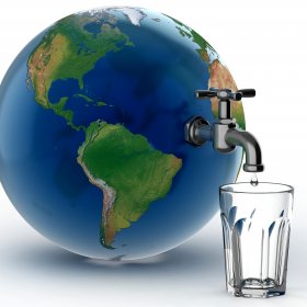 Пестене на вода: грижа за околната среда и семейния бюджет