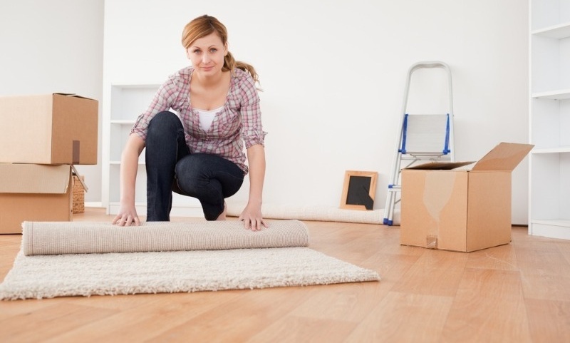 Как да почистите килим, за да отделите минимум време за почистване